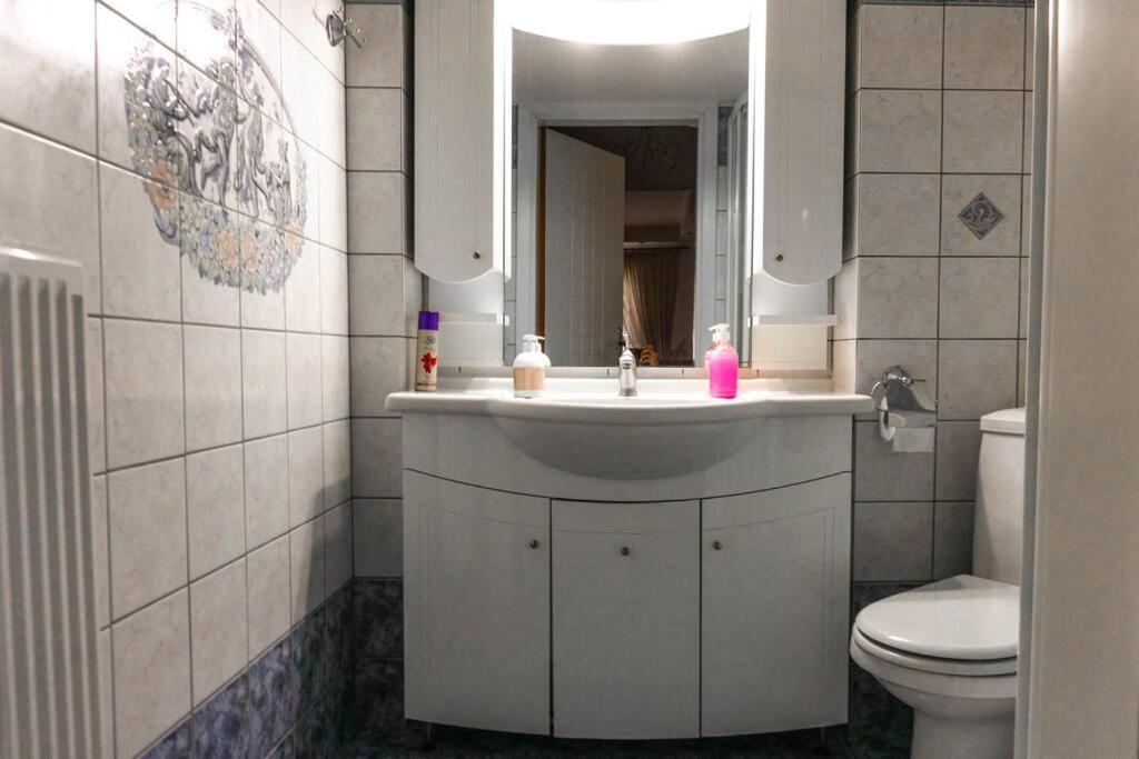 2 Bedroom Holiday Flat, Renovated, In The Centre Asprovalta Dış mekan fotoğraf